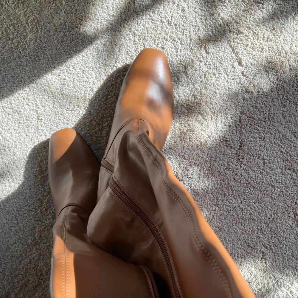 NWT perfect fall brown chunky heel knee high faux leather boots - Picture 5 of 7